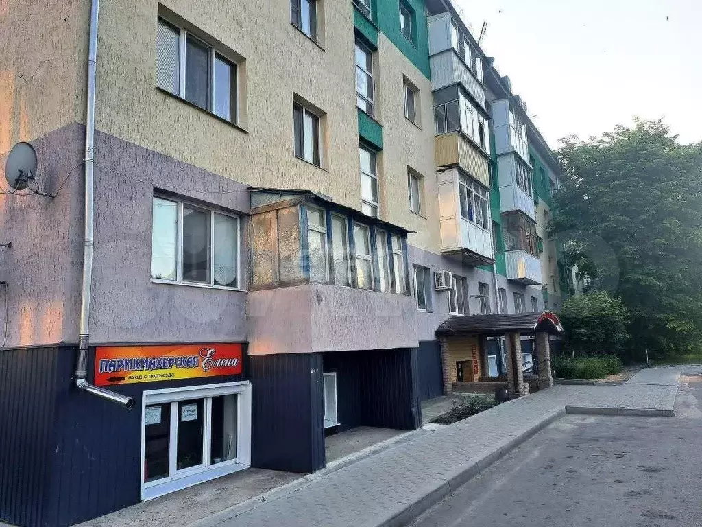 1-к. квартира, 28 м, 4/4 эт. - Фото 1