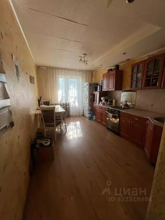 3-к кв. Псковская область, Псков ул. Белинского, 85А (86.0 м) - Фото 2