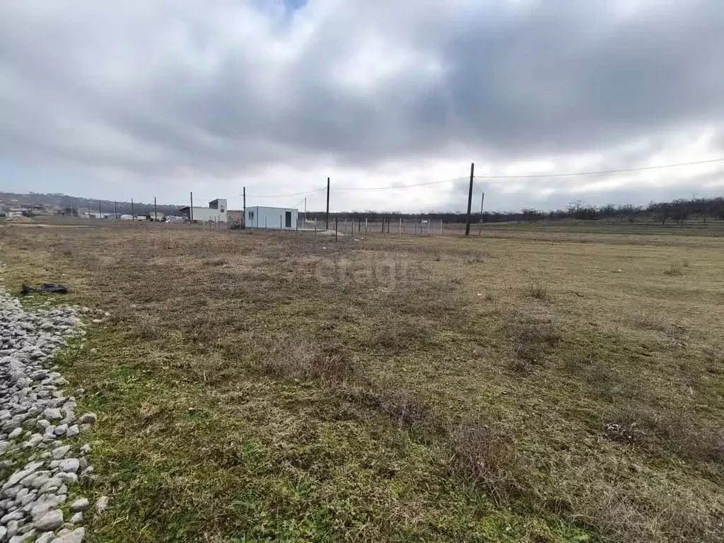 Участок в Крым, Ленинский район, Щелкино городское поселение, ... - Фото 1