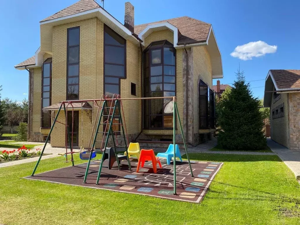 Коттедж в Омская область, Омск пос. Черемушки,  (302 м) - Фото 1