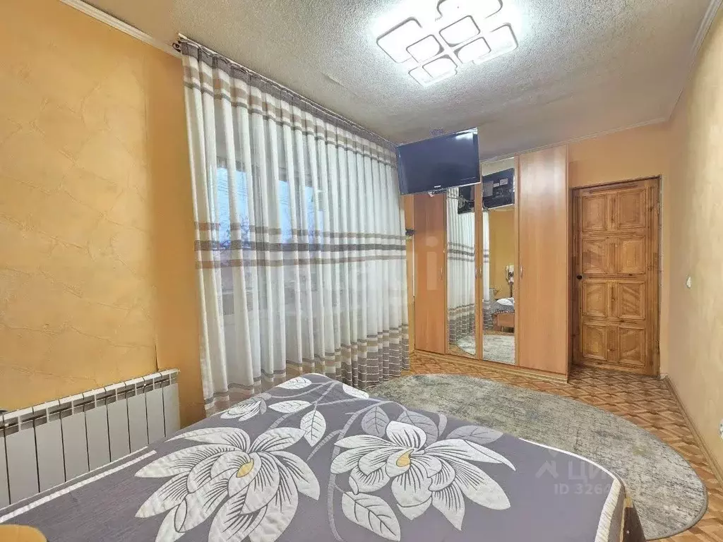 2-к кв. Курская область, Курск Курского завода тракторных запчастей ... - Фото 0