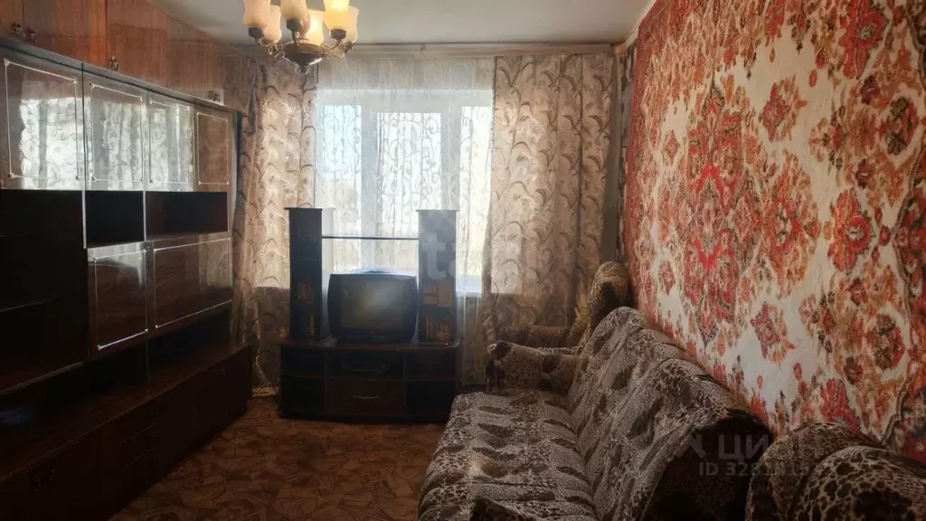 2-к кв. Ленинградская область, Кириши ул. Нефтехимиков, 26 (52.8 м) - Фото 2