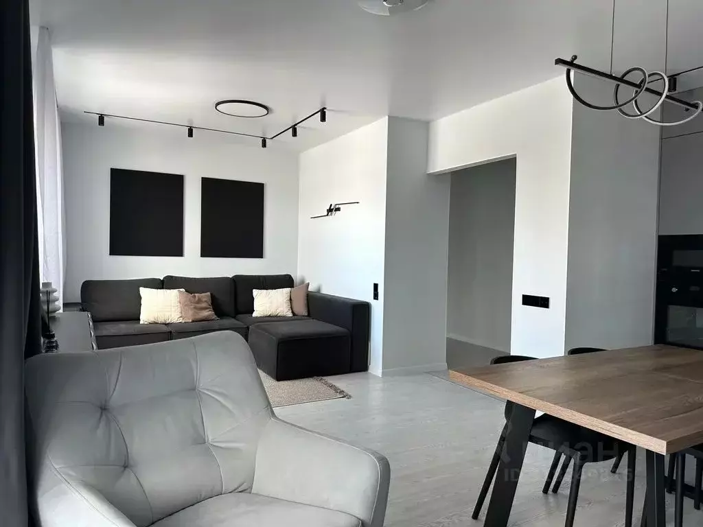 4-к кв. Карелия, Петрозаводск Суоярвская ул., 17 (94.0 м) - Фото 0
