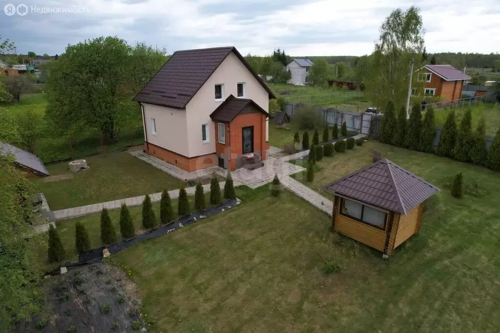 Дом в Калужская область, Бабынинский муниципальный округ, городское ... - Фото 1