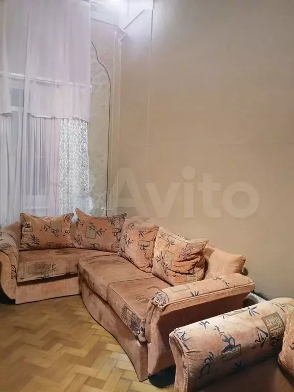 Комната 16,8 м в 3-к., 3/3 эт. - Фото 0