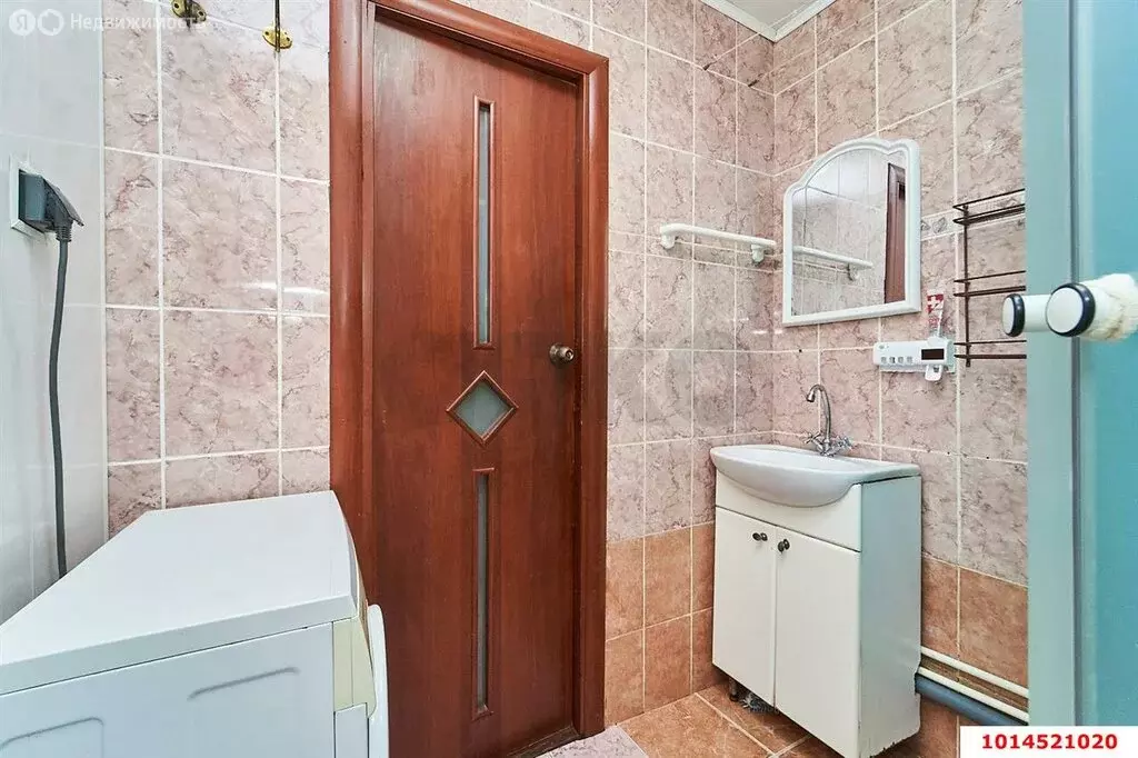 1-комнатная квартира: станица Васюринская, улица Ставского, 49 (36 м) - Фото 0