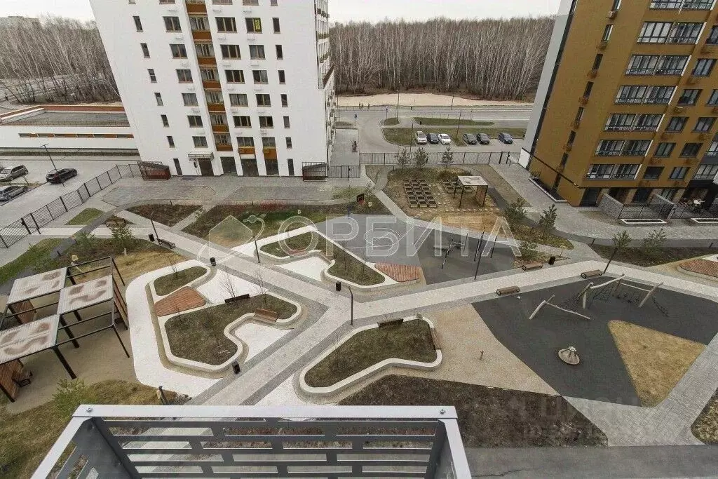 2-к кв. Тюменская область, Тюмень ул. Анатолия Клиндюка, 2 (65.4 м) - Фото 1