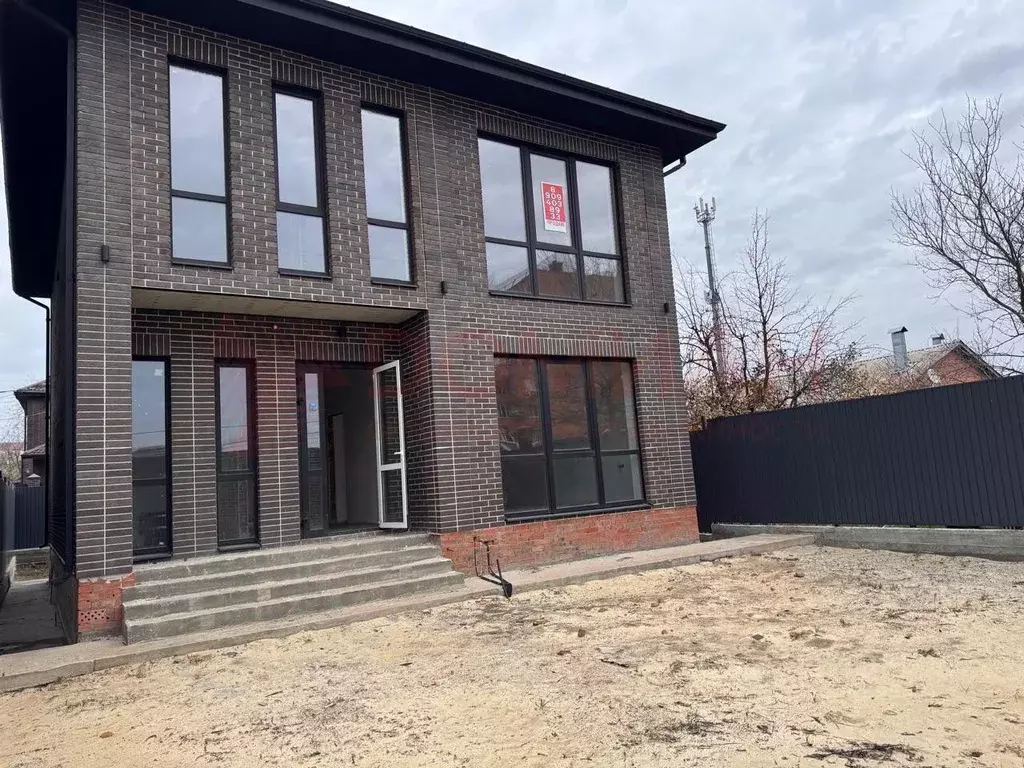 Дом в Ростовская область, Ростов-на-Дону Львовская ул. (250 м) - Фото 1