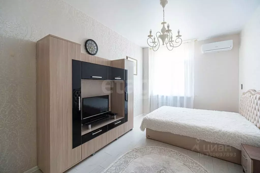 1-к кв. Севастополь просп. Юрия Гагарина, 52/1 (46.3 м) - Фото 1