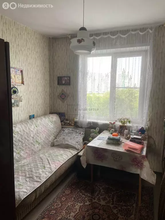 4-комнатная квартира: Новосибирск, улица Связистов, 113 (77 м) - Фото 1