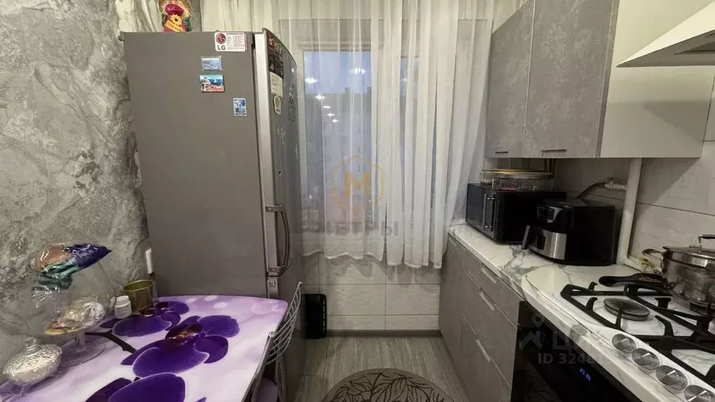 3-к кв. Белгородская область, Белгород ул. 5 Августа, 6 (61.4 м) - Фото 2