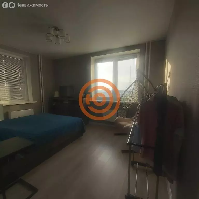 2-комнатная квартира: Тюмень, улица 50 лет Октября, 75к2 (49.1 м) - Фото 1