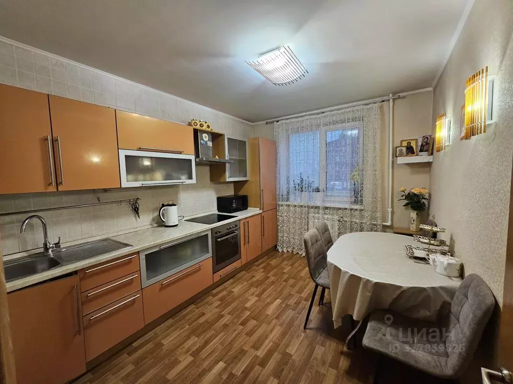 2-к кв. Московская область, Сергиев Посад ул. Глинки, 8а (55.8 м) - Фото 0