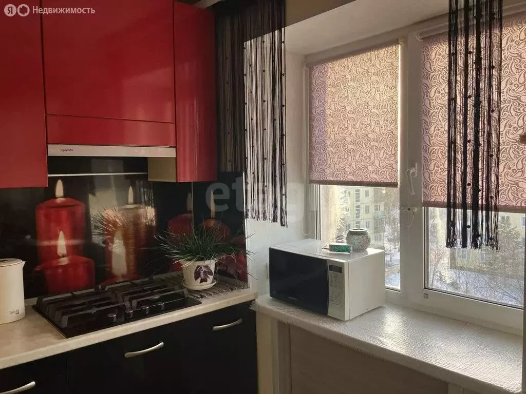 2-комнатная квартира: Омск, Нефтезаводская улица, 21 (44.3 м) - Фото 0