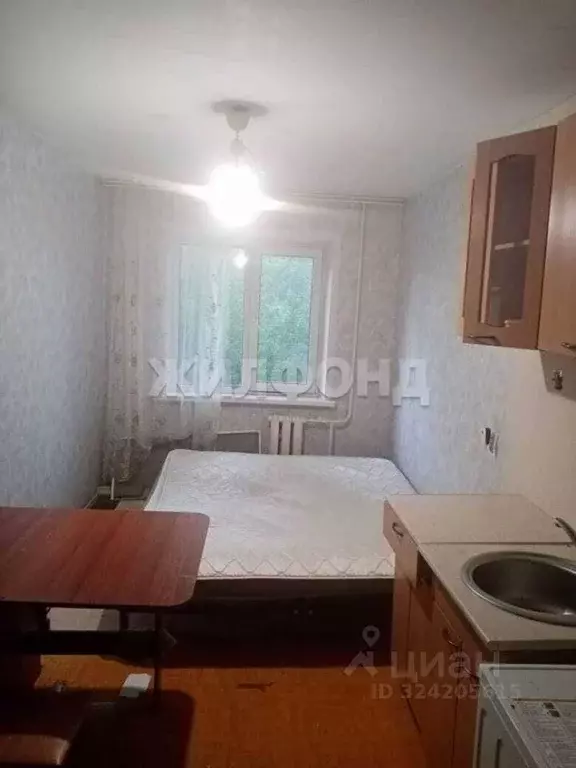 Комната Новосибирская область, Новосибирск Затулинский жилмассив, ул. ... - Фото 1