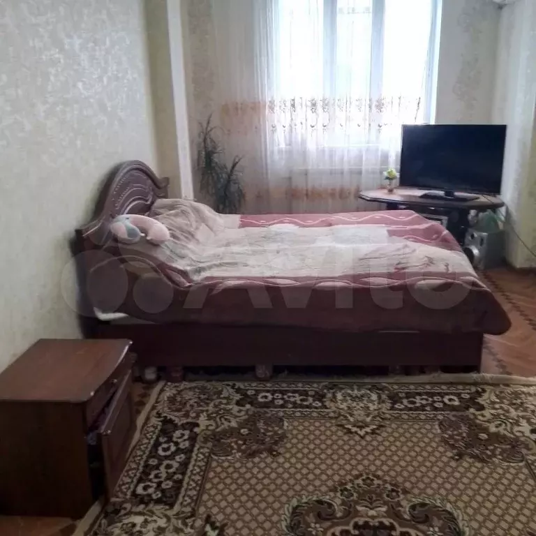 2-к. квартира, 60 м, 1/6 эт. - Фото 1