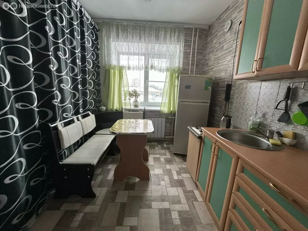 Квартира-студия: Свердловская область, Ирбитское муниципальное ... - Фото 1