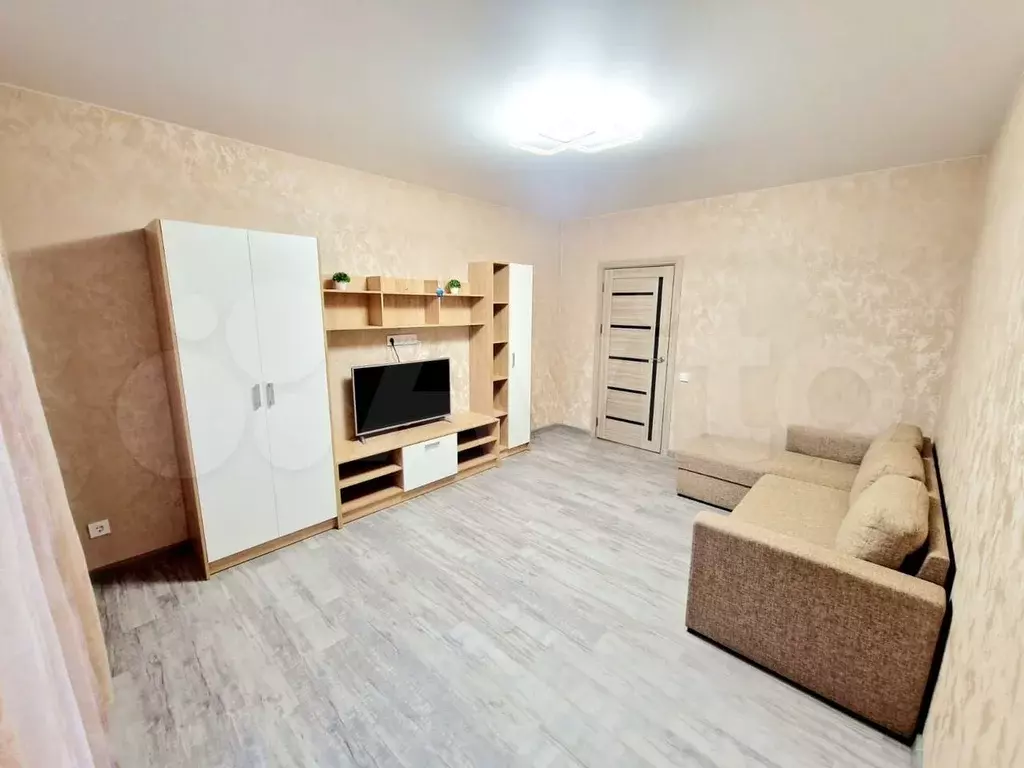 3-к. квартира, 58 м, 3/14 эт. - Фото 1