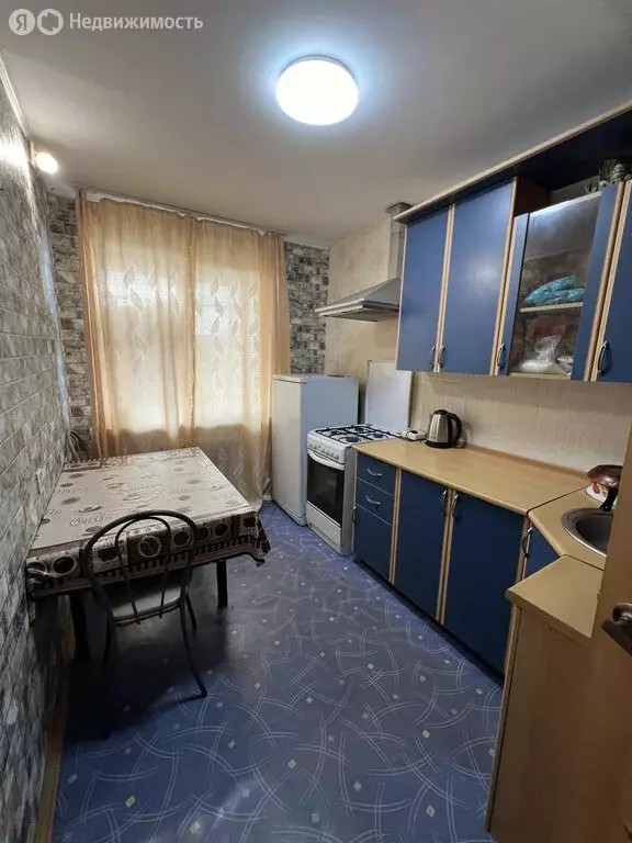 3-комнатная квартира: село Еткуль, Первомайская улица, 24 (58.8 м) - Фото 1