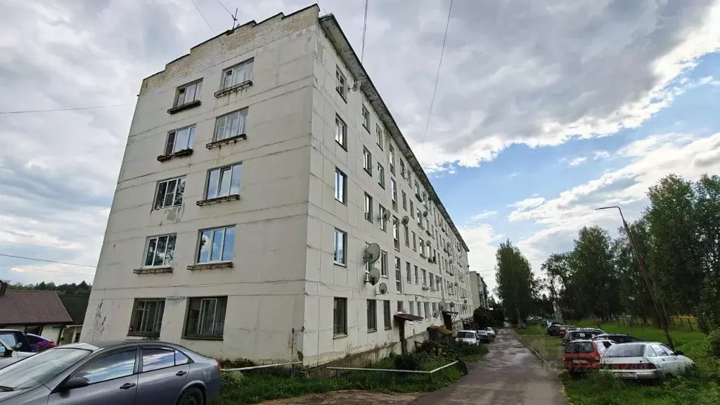 3-к кв. Карелия, Сортавальский муниципальный округ, Вяртсиля пгт ул. ... - Фото 2