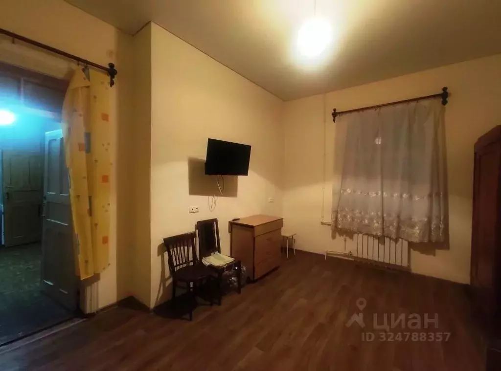 Комната Краснодарский край, Туапсе ул. Максима Горького, 3 (16.8 м) - Фото 2