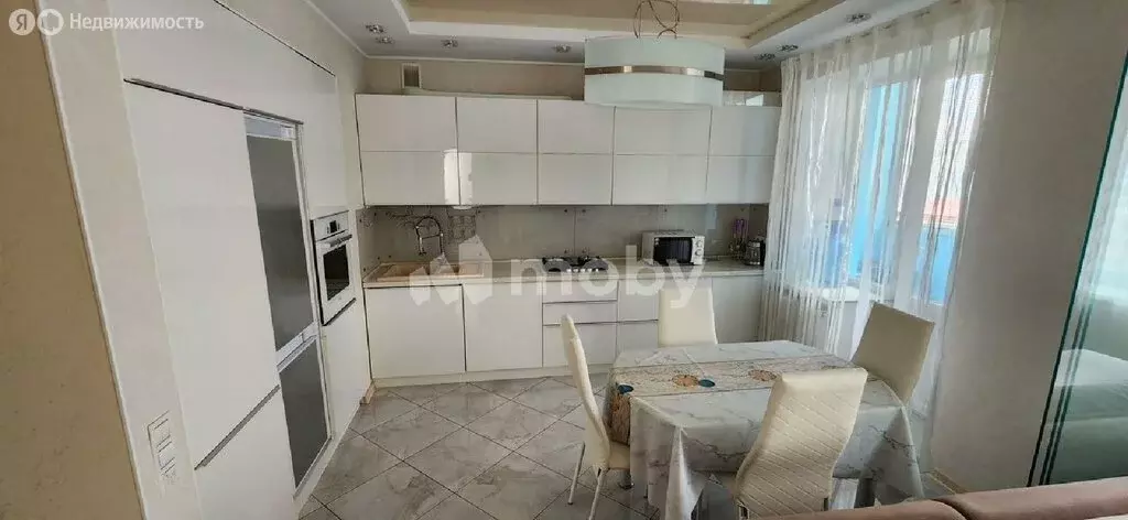 2-комнатная квартира: Калининград, Юбилейная улица, 6 (80 м) - Фото 0