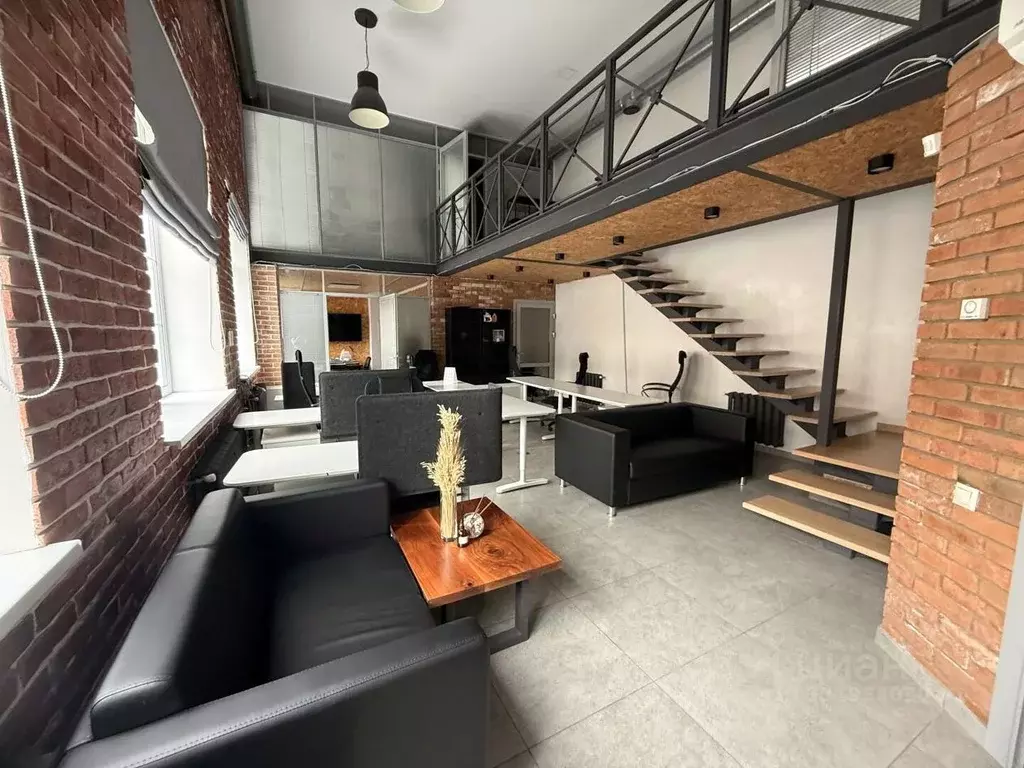Офис в Татарстан, Казань Большая Красная ул., 62Б (140 м) - Фото 1