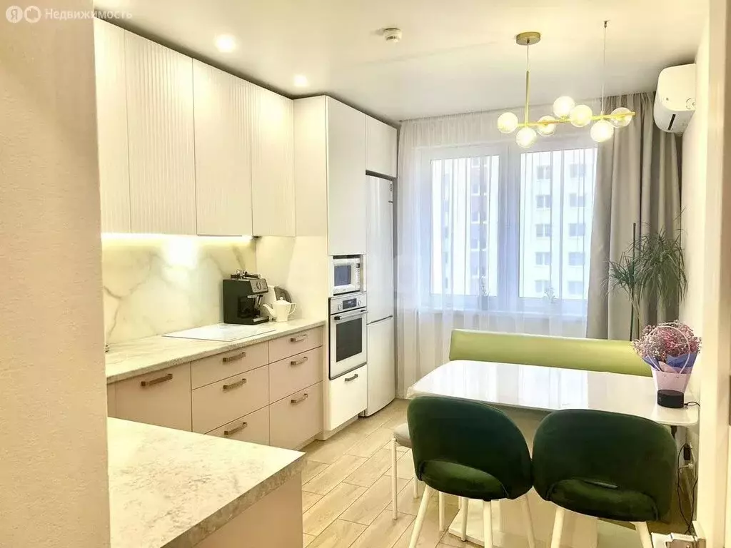 3-комнатная квартира: Нижний Новгород, Новокузнечихинская улица, 5 ... - Фото 1