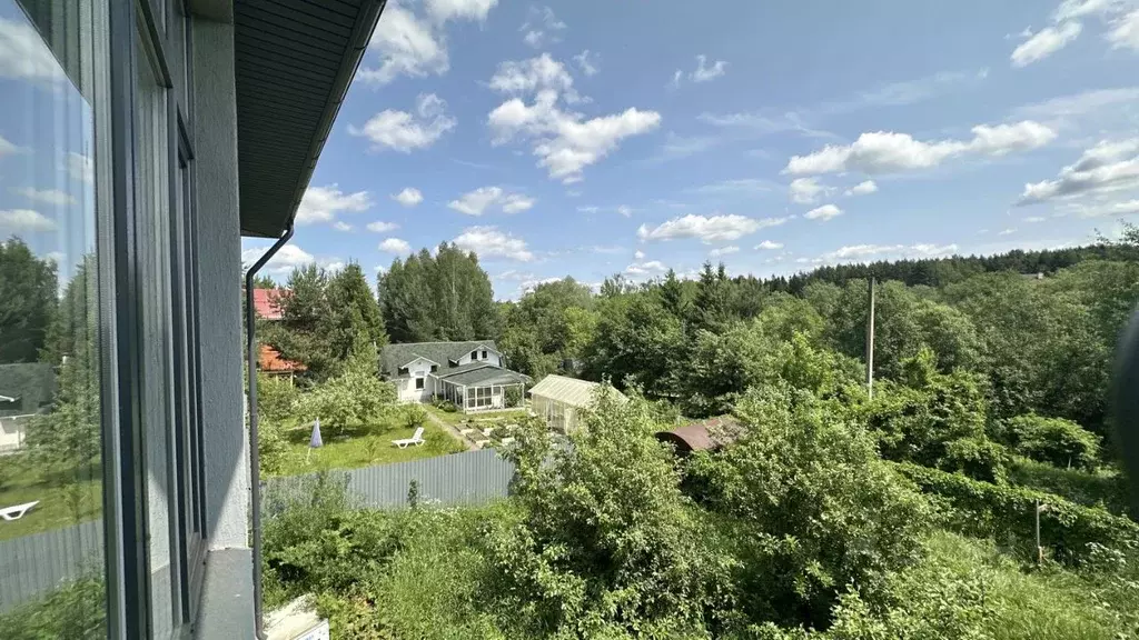 Коттедж в Москва д. Рогозинино, ул. Соловьиная (215 м) - Фото 0