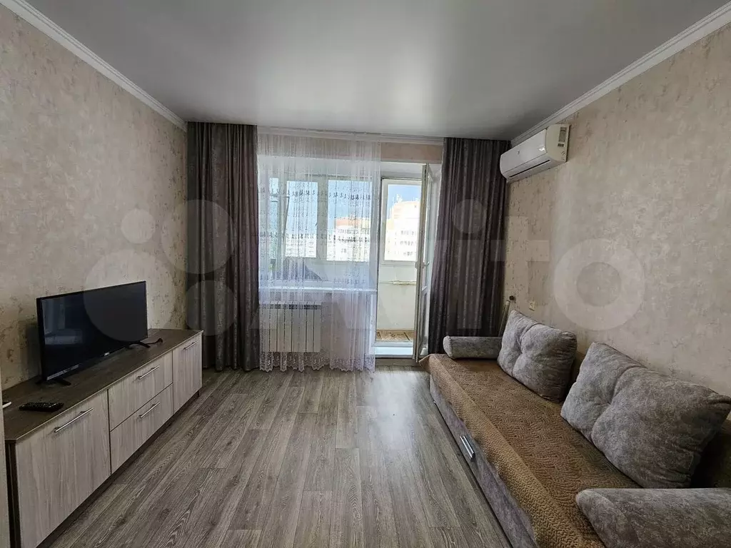 1-к. квартира, 38 м, 8/9 эт. - Фото 0