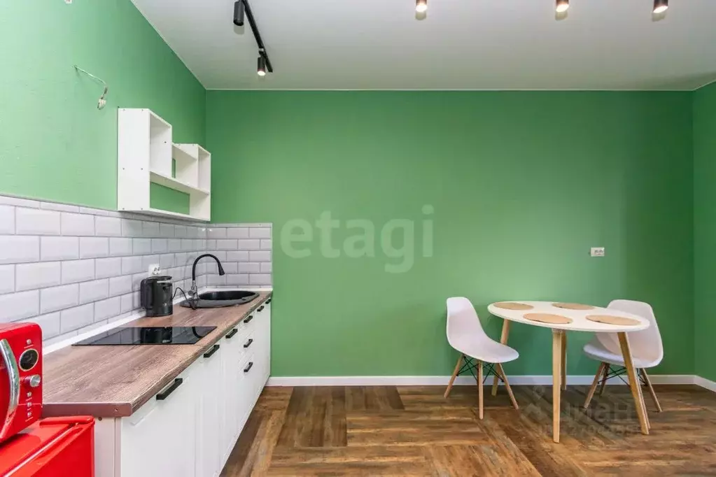 Студия Тюменская область, Тюмень ул. Фармана Салманова, 3 (29.0 м) - Фото 0