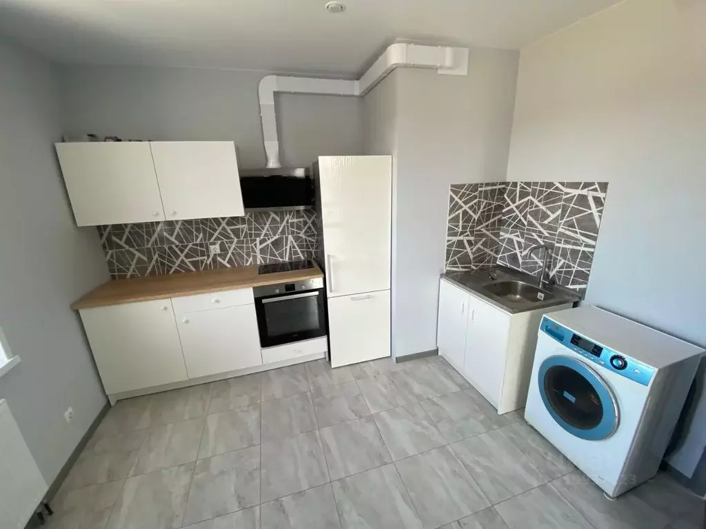 1-к кв. Приморский край, Владивосток ул. Зеленый Бульвар, 19 (25.0 м) - Фото 0