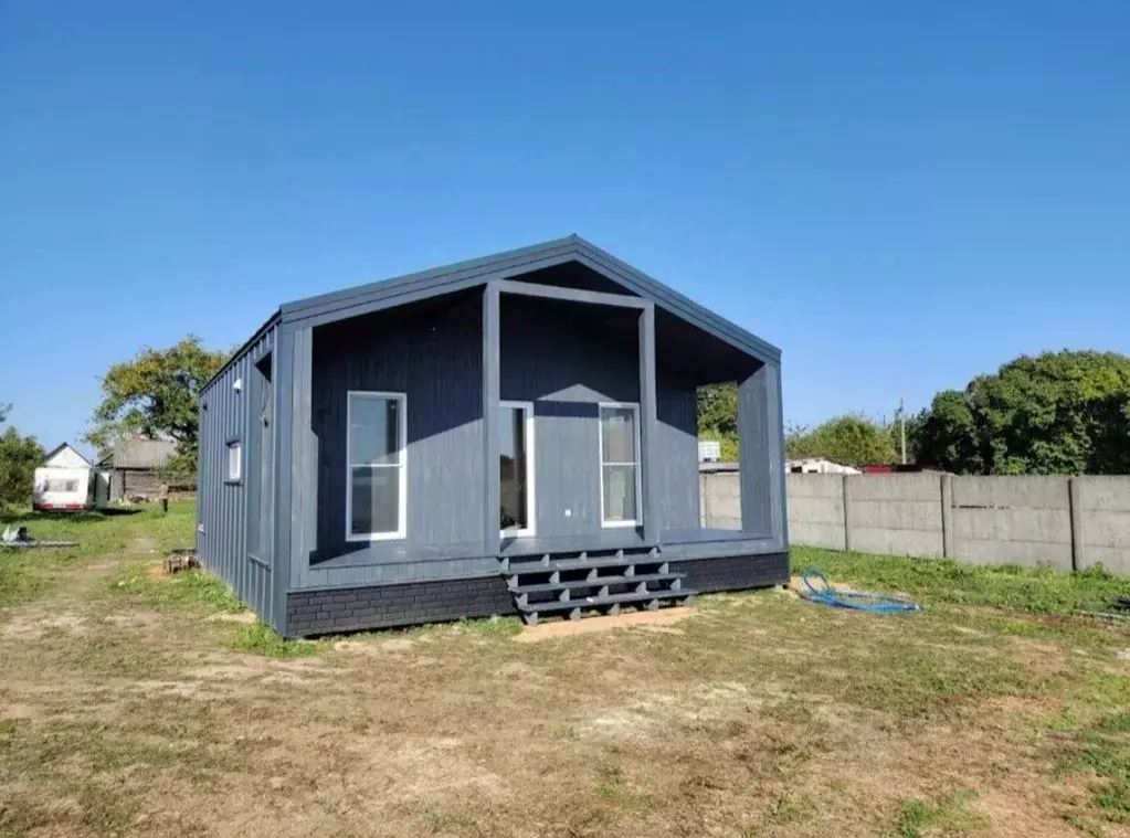 Дом в Курская область, Курск  (36 м) - Фото 1