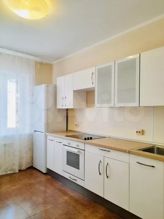 2-к. квартира, 60 м, 8/14 эт. - Фото 0