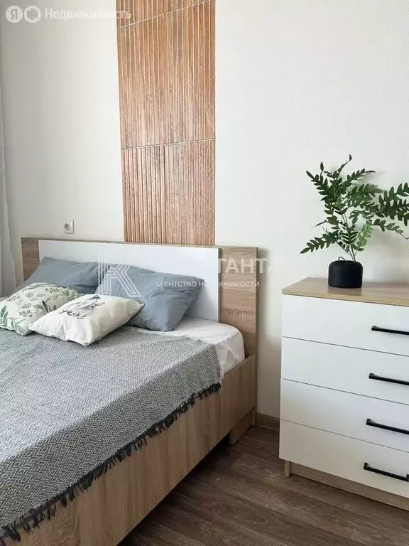 Квартира-студия: Челябинск, улица Александра Шмакова, 39А (25 м) - Фото 0