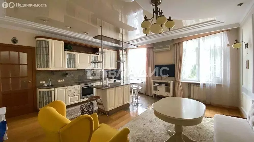 4-комнатная квартира: Нижний Новгород, улица Шевченко, 1 (249 м) - Фото 2