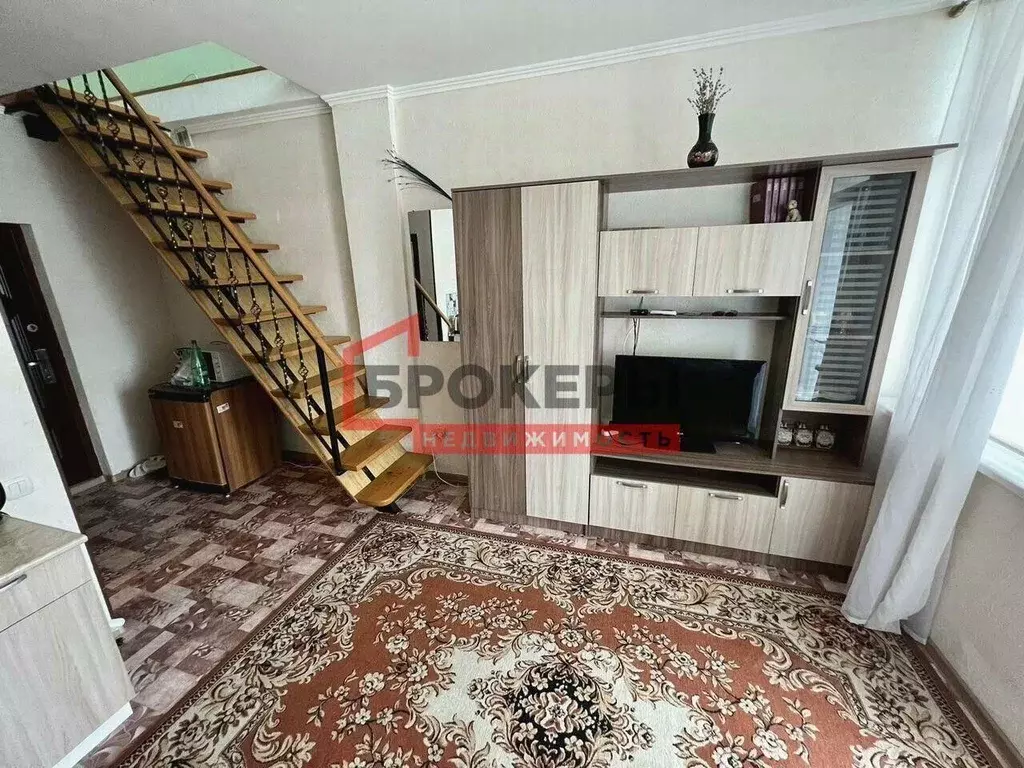 2-к кв. Севастополь ул. Летчиков, 3Е (53.0 м) - Фото 1