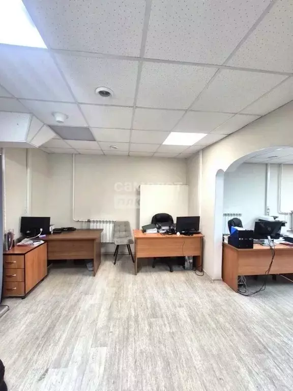 Офис в Башкортостан, Уфа Российская ул., 37 (222 м) - Фото 1