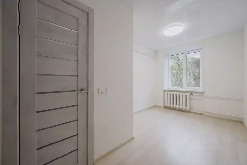 Студия Свердловская область, Екатеринбург Вторчермет жилрайон, пер. ... - Фото 1