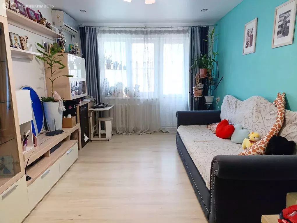 3-комнатная квартира: Волгоград, Пролетарская улица, 25 (61.5 м) - Фото 1