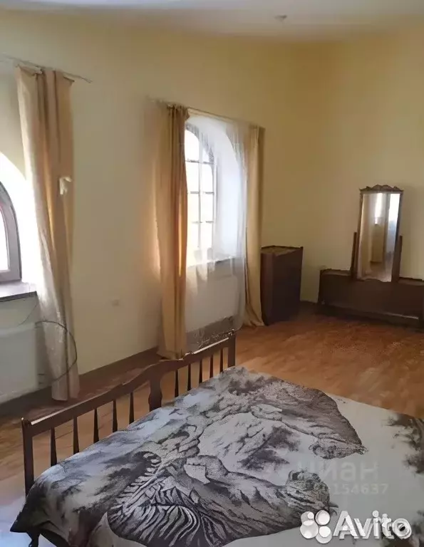 Дом в Крым, Симферополь ул. Чонгарская (250 м) - Фото 2