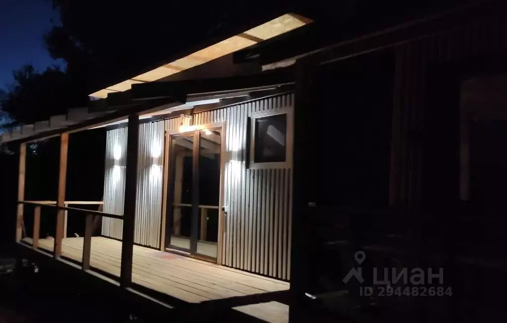 Дом в Воронежская область, Богучар ул. Виноградова, 5 (24 м) - Фото 0
