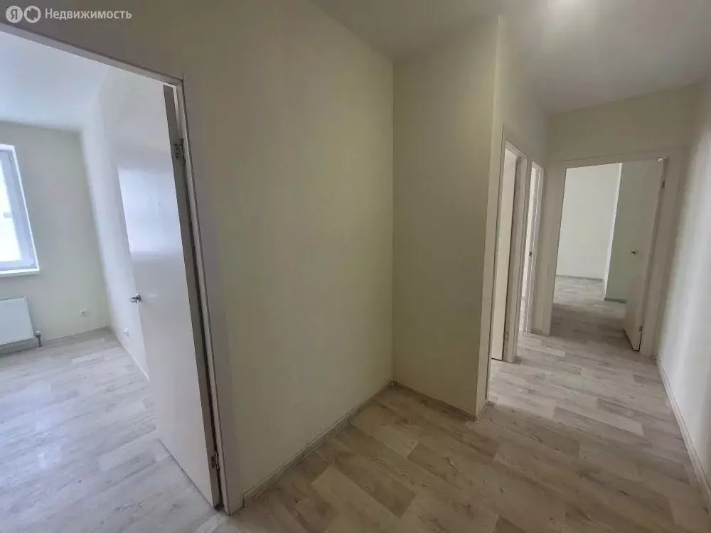 3-комнатная квартира: Волгоград, улица Ломоносова, 68 (56.6 м) - Фото 1