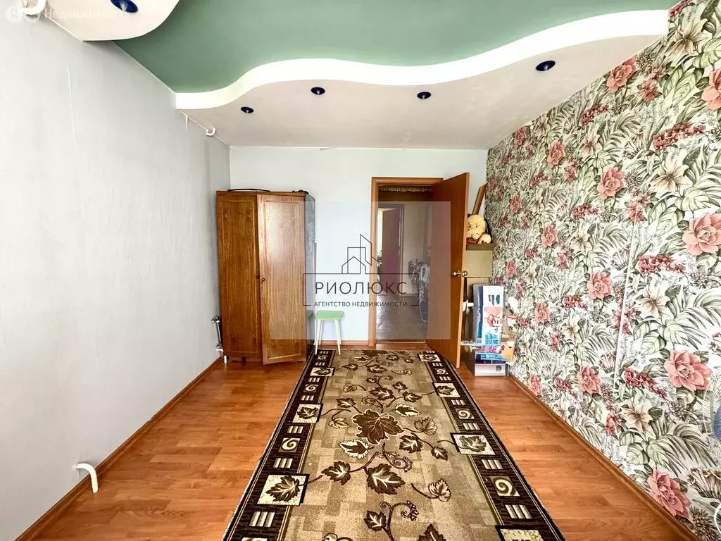 4-комнатная квартира: Челябинск, переулок Мамина, 3 (83.4 м) - Фото 1