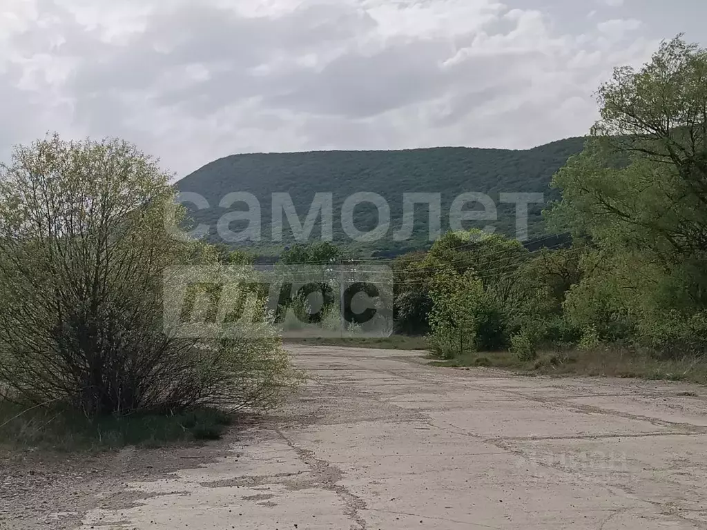 Участок в Севастополь с. Тыловое, ул. Стахановская (0.09 сот.) - Фото 1