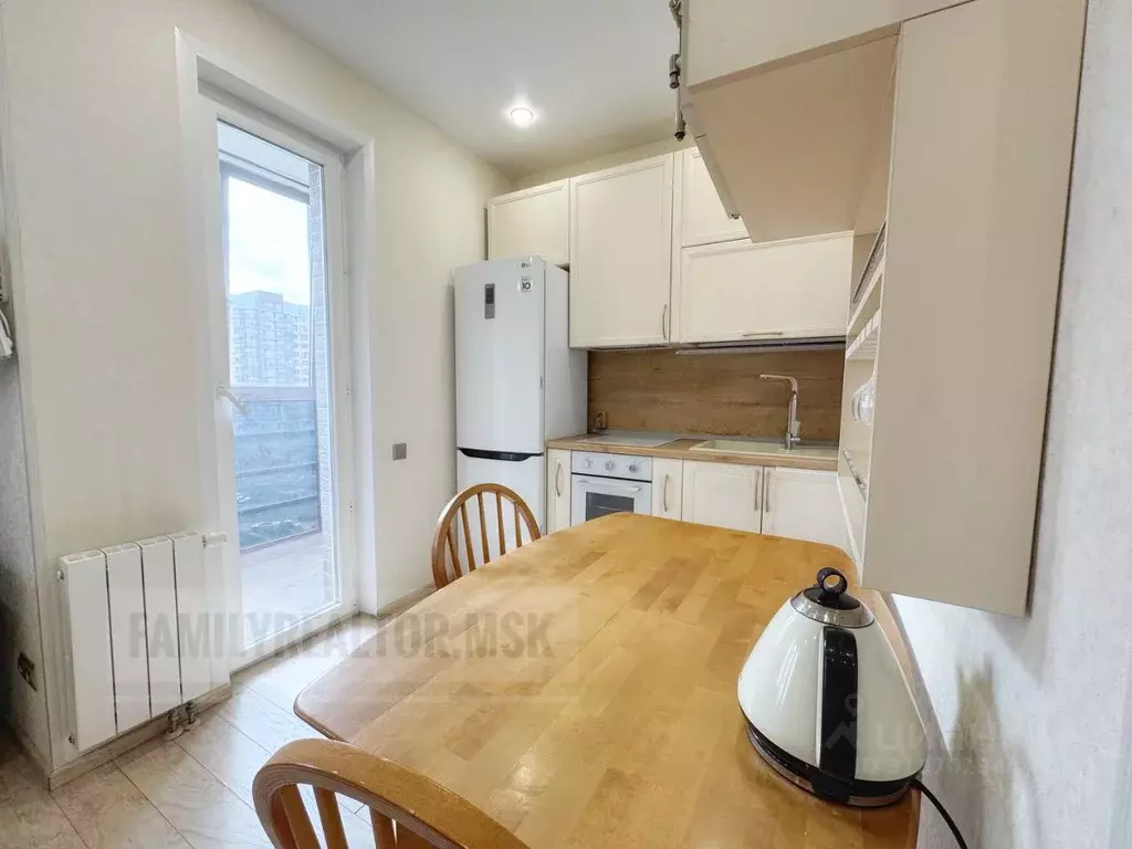 Студия Московская область, Одинцово ул. Сколковская, 5Б (30.0 м) - Фото 1