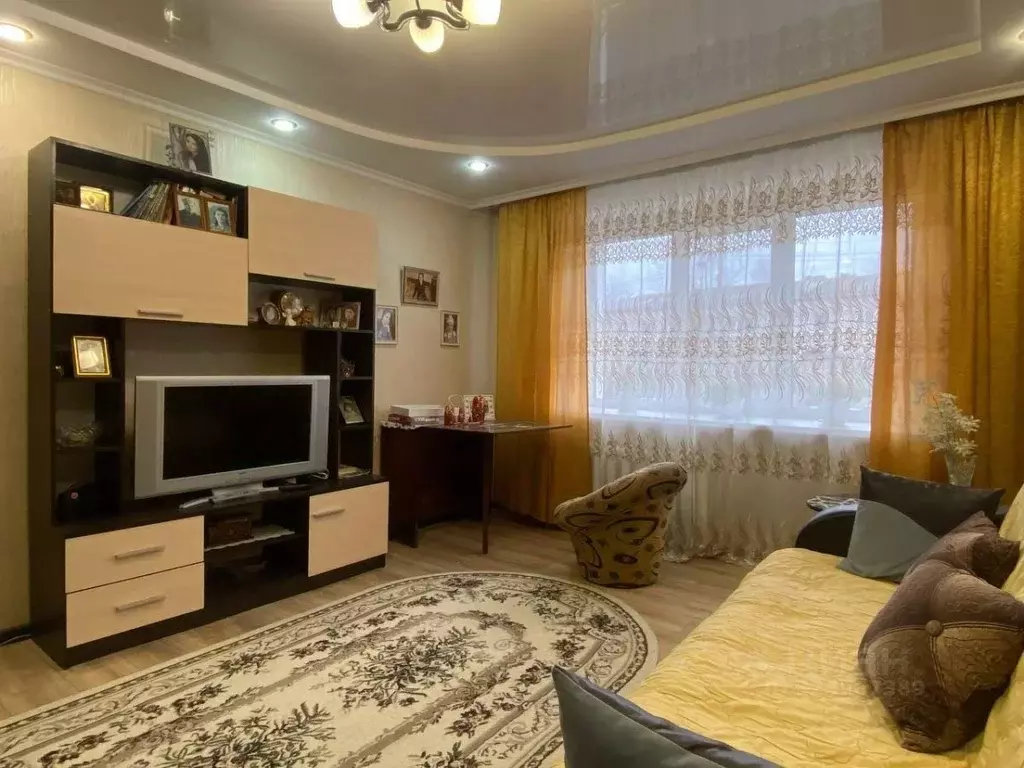 2-к кв. Пермский край, Кунгур ул. Нефтяников, 35 (49.0 м) - Фото 1