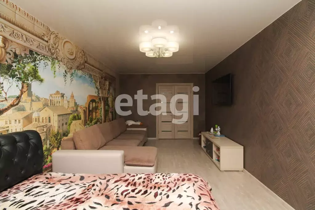Продаётся 2-к квартира, 76.3 м - Фото 1