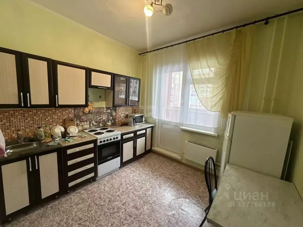 1-к кв. Кемеровская область, Ленинск-Кузнецкий просп. Текстильщиков, ... - Фото 1