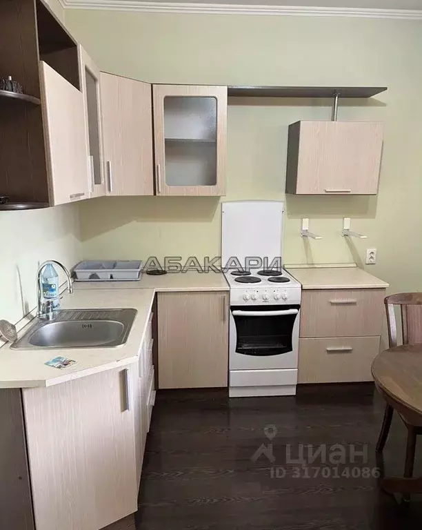 1-к кв. Красноярский край, Красноярск Навигационная ул., 4 (44.0 м) - Фото 0